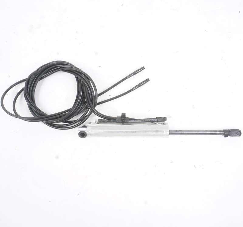 11-17 Mercedes W207 E350 E400 Right Side Lift Cylinder Line 23 24OEM