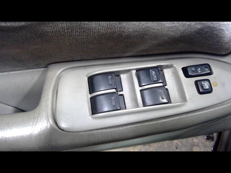 CAMRY 1997 Front Door Switch 1538944