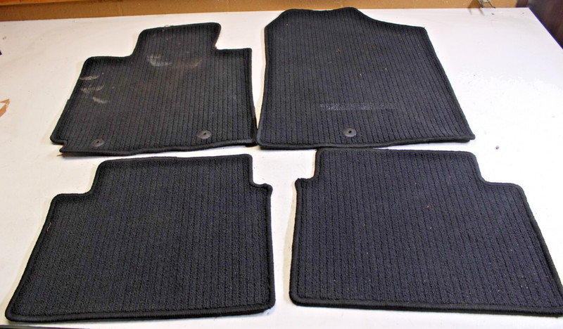 2014-2016 Hyundai Veloster R-Spec Floor Mats Carpets Set Of 4 2Vf14ac400