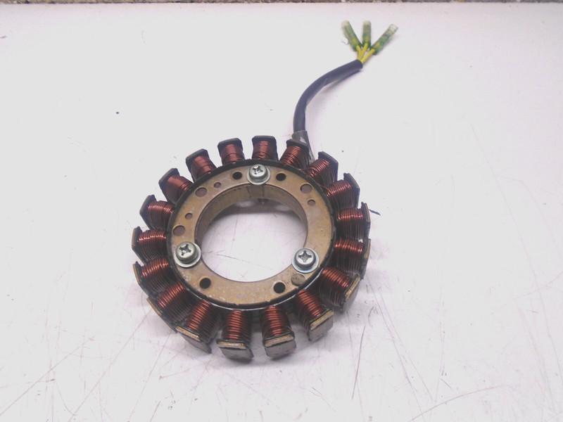 O4 Nissan Tohatsu Stator / Alternator Assembly 3R0061230