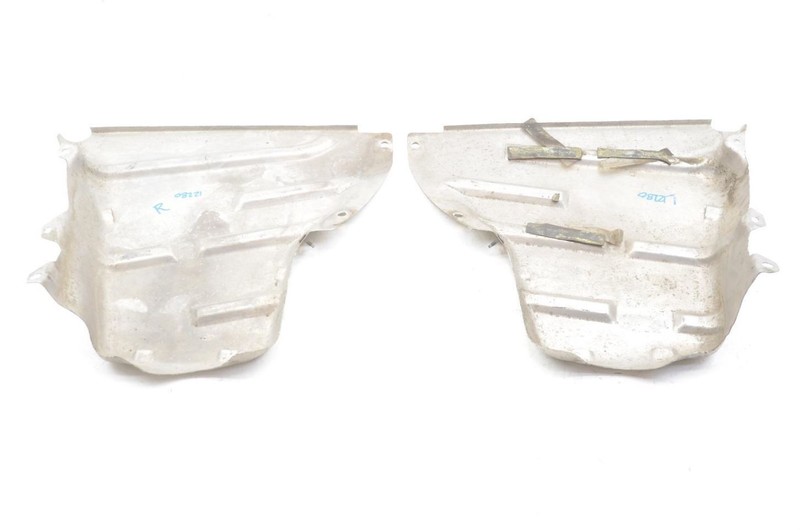 Fuel Tank Rock Guards Fits 00-04 CORVETTE
