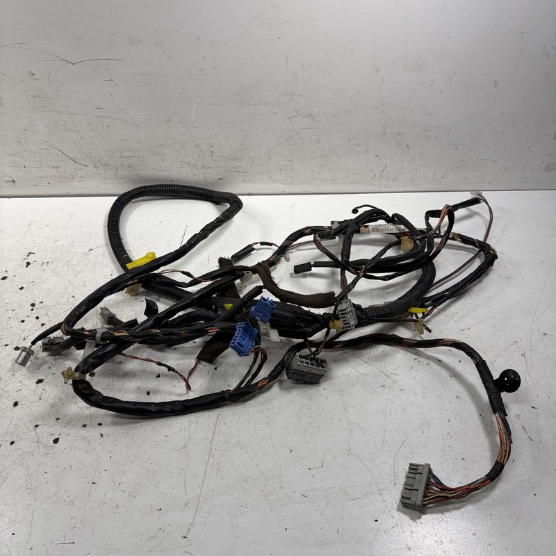 94 Honda Accord 4D LX Left Driver Side Wire Harness 32140-SV4-A11 OEM