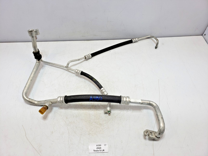 ✅ 2016-2020 OEM Tesla Model S AC Line Hose Lower Liquid Chiller Suction Pipe