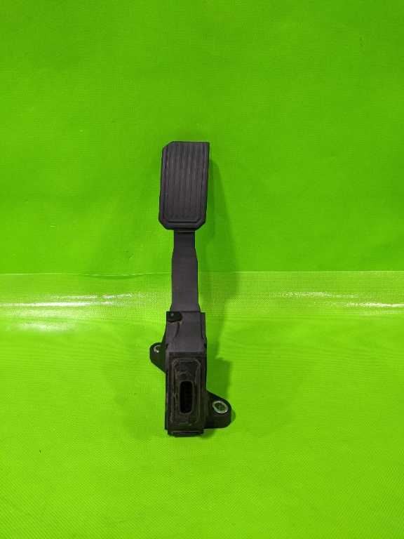 07-17 TUNDRA GAS ACCELERATOR PEDAL OEM 4414-10