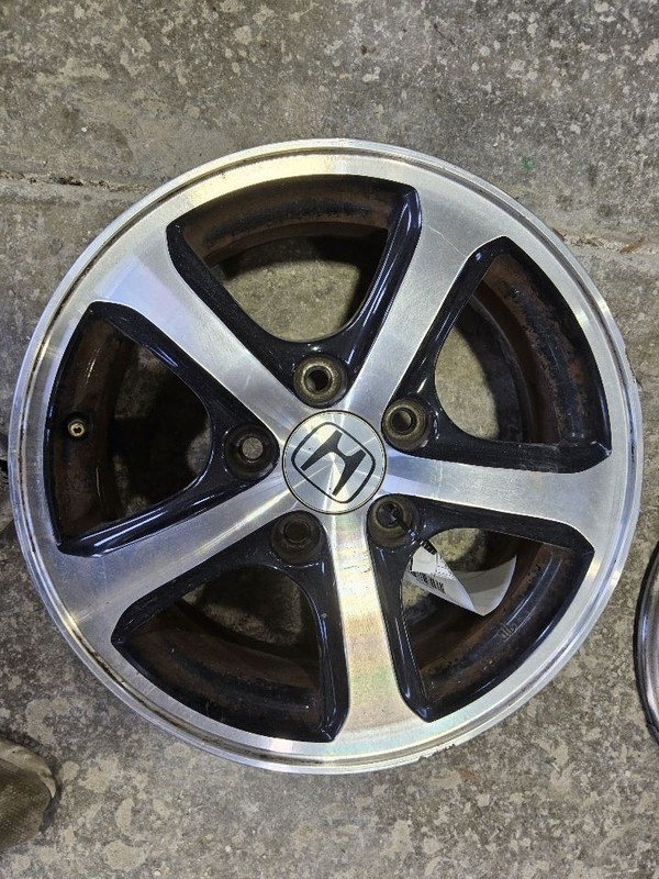 2015 Honda Civic Wheel Rim 15x6 Alloy 5 Spoke Exposed Lug Nuts Black Inlay