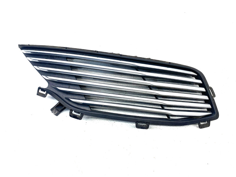 13-16 LINCOLN MKZ FRONT RIGHT PASSENGER BUMPER GRILLE CHROME TRIM OEM #A0.57
