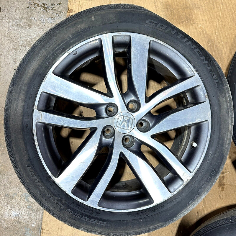 2016-2018 Honda Pilot Wheel Rim w/Tires R20x8J 245/50 1Pcs OEM