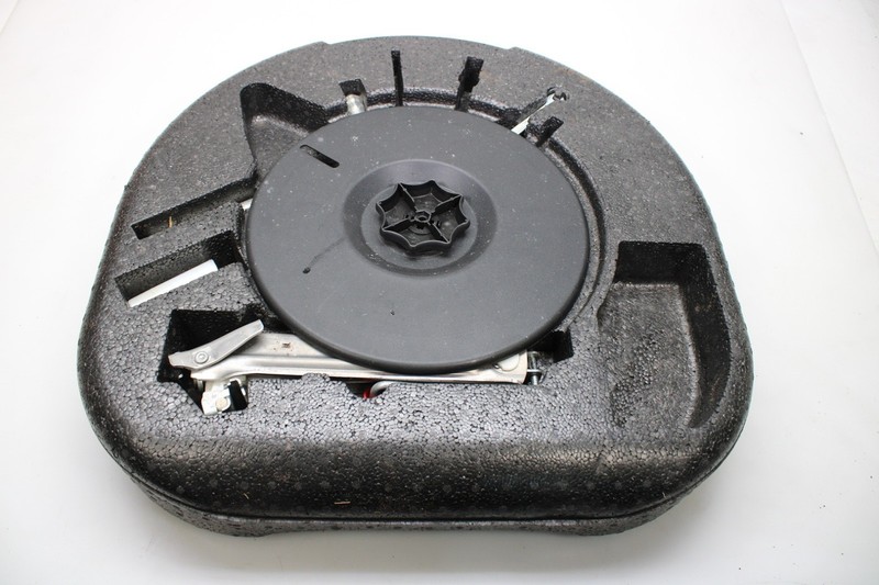2001 - 2006 AUDI TT EMERGENCY SPARE WHEEL JACK TOOLS & HOLDER BOX OEM