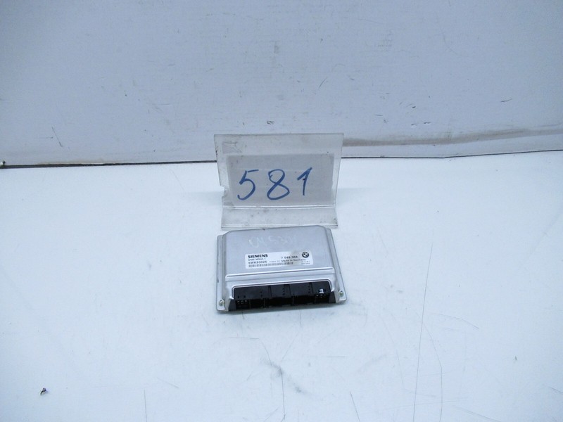 04-05 BMW E60 530i M54 ENGINE CONTROL MODULE ECU ECM OEM