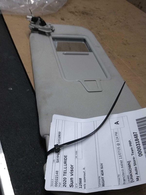 2020 KIA Telluride Right Sun Visor Black OEM Used 675747 116K Miles