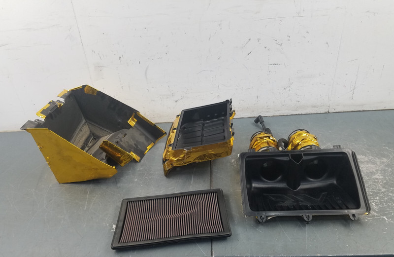 2014 Dodge Viper GTS Gen 5 Air Intake Assembly / Outer Box - Damage #0155 L6