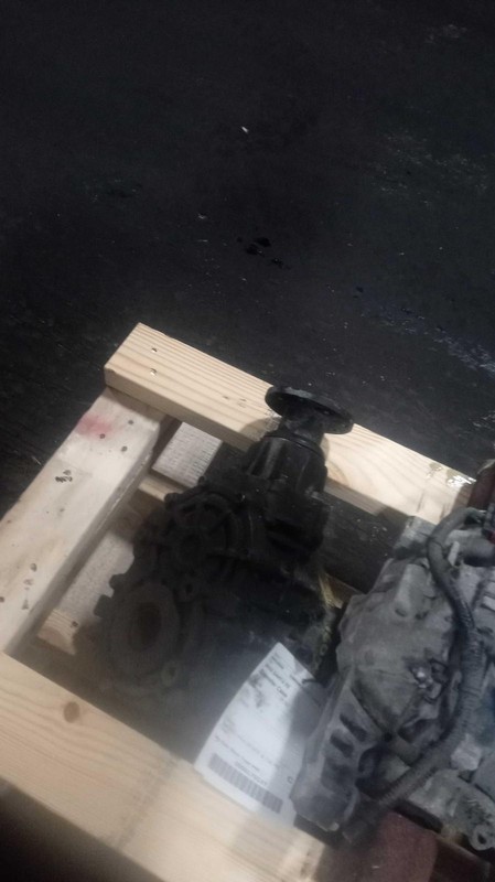 2015 Hyundai Santa Fe Transfer Case Assembly 4WD OEM 231K Miles Black