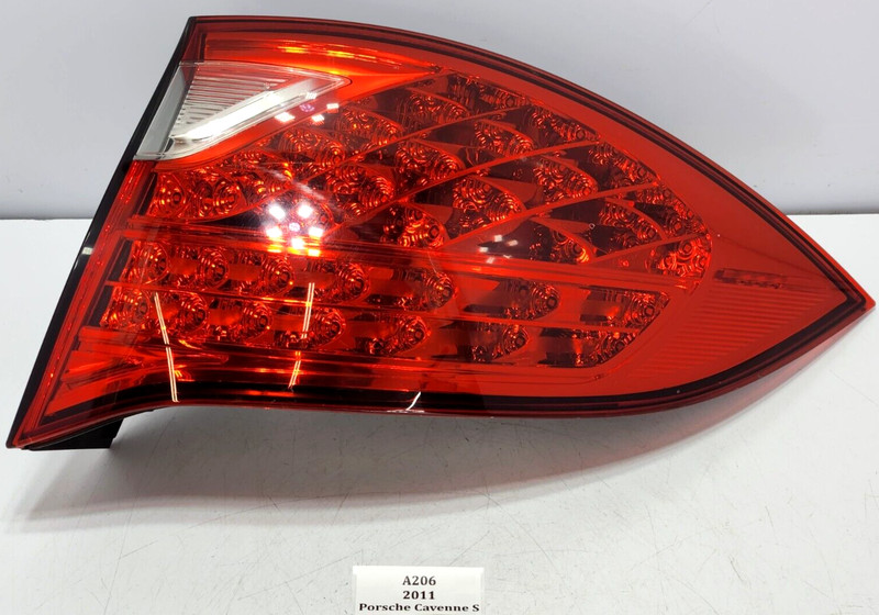 ✅ 11-14 OEM Porsche Cayenne S 958 Rear Right Passenger Outer Tail Light Lamp