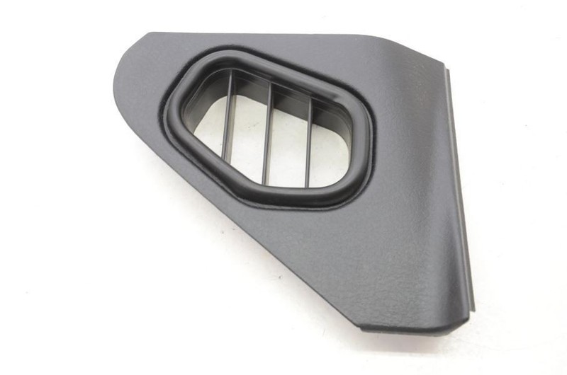 1994-1996 Nissan 300ZX Z32 Vert Passenger Right Side Dash End Cap Vent 6842030P0