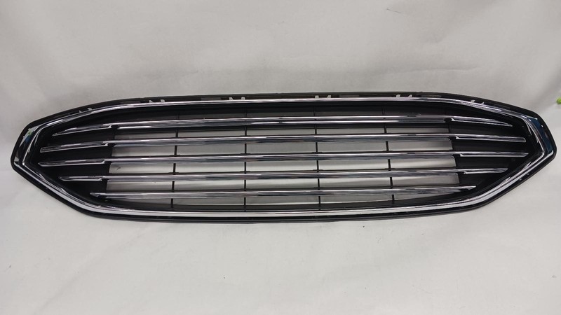 17-'18 FORD FUSION upper Grille w/chrome surround OEM Grade B