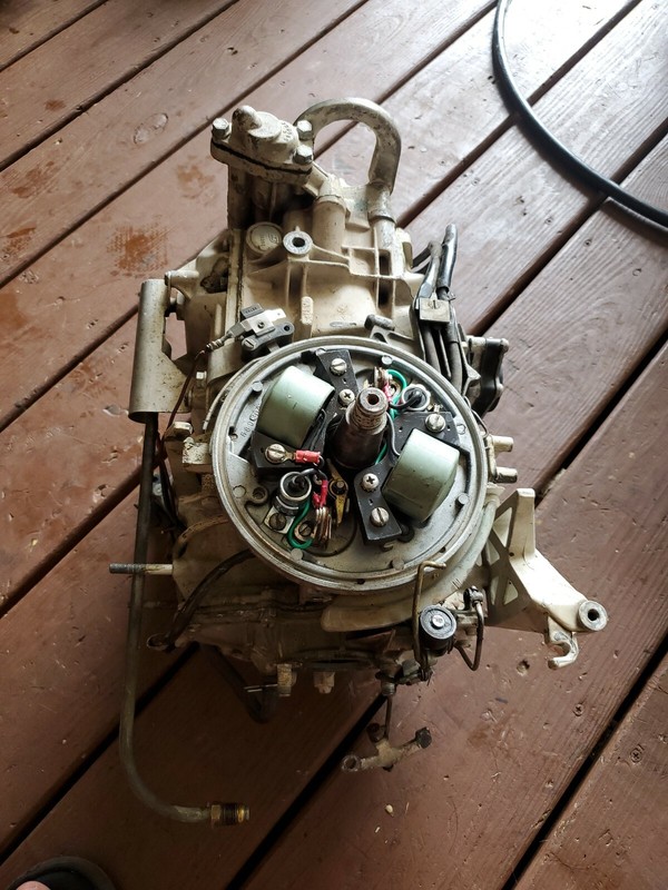 Engine Block Crankcase 1966 Johnson Outboard Super Seahorse 40HP power head