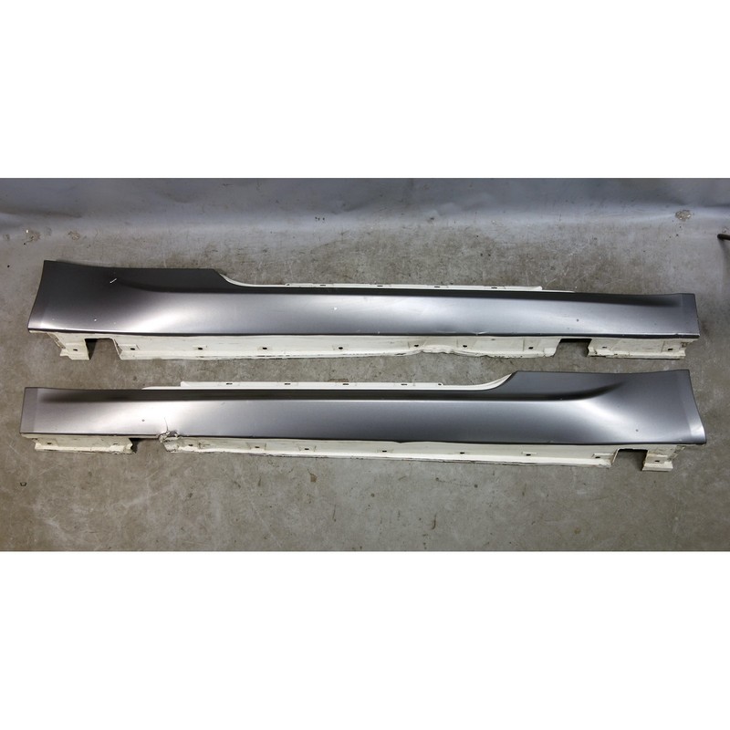 Damaged 06-10 BMW E63 E64 M6 Side Skirt Rocker Pair Wrapped Grey Over White OEM