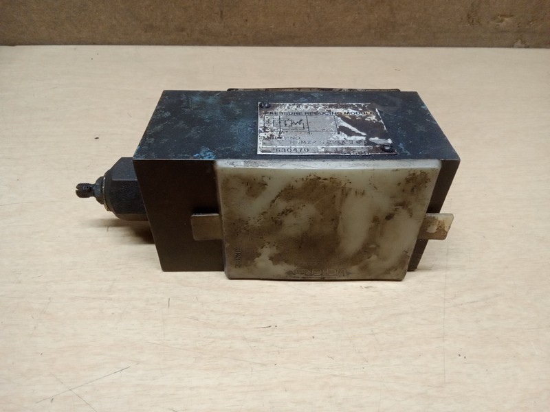 Vickers DGMX2-5-PP-A-W-20 Pressure Reducing Module