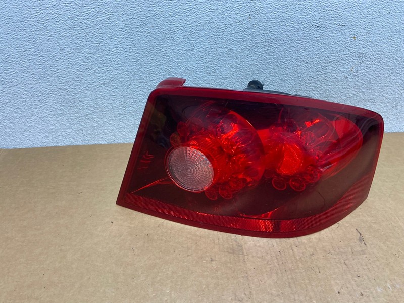 2011 to 2014 Dodge Avenger Right Passenger Rh Side Tail Light OEM AD5495 LK