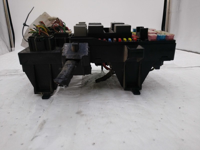 2008 Ford F150 Pickup Fuse Box OEM Green 7L3T-14A067-EA 154K Miles