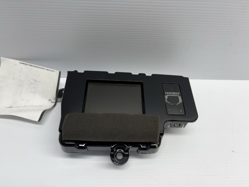 2011 2012 2013 2014 Toyota Sienna Information Display Screen OEM 8329008040