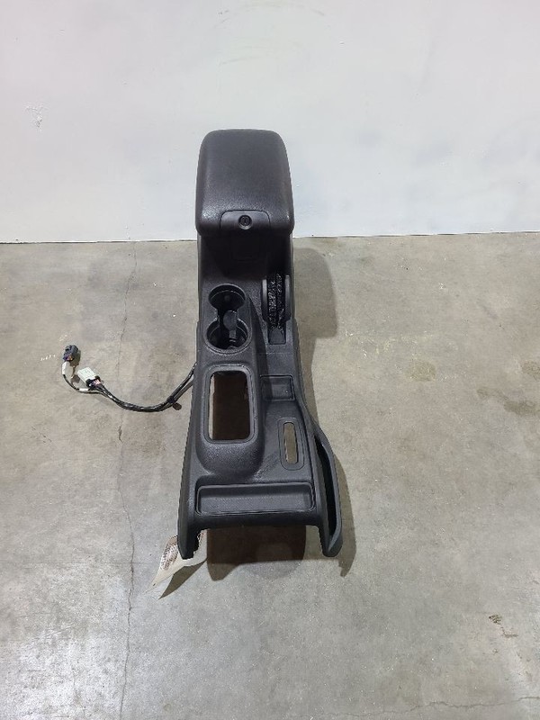 Console Front VIN W 6th Digit Jk Body Fits 11-18 WRANGLER 587860