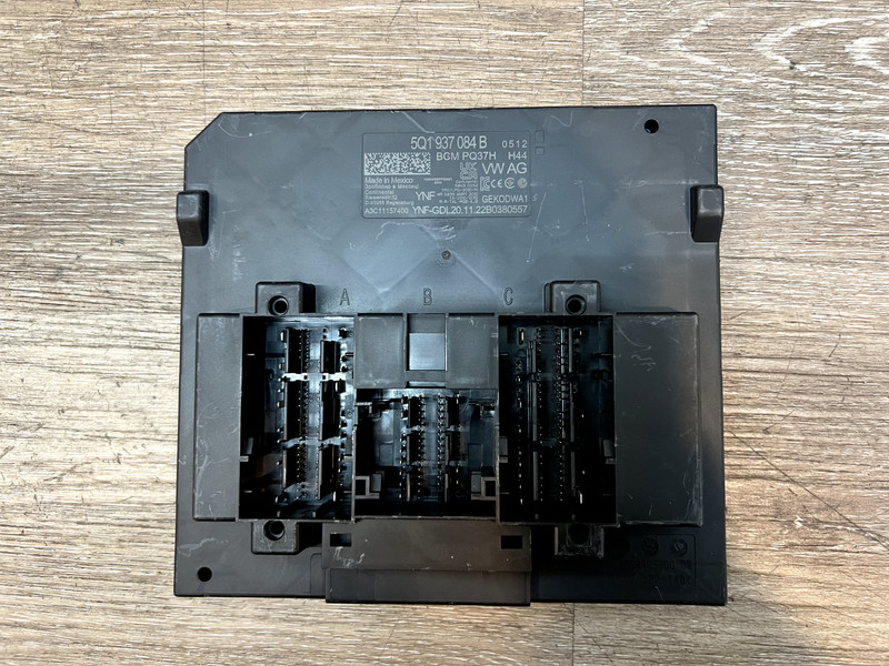 21-23 VW Taos Tiguan Allspace BJ2 BW2 Onboard Supply Control Unit OEM 5Q1937084B