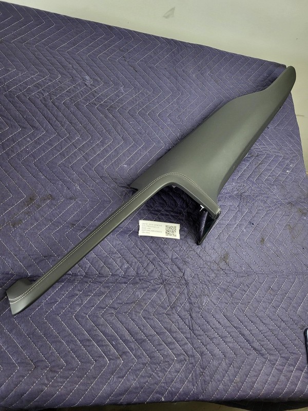 Used Oem Genesis Right Passenger Dash Trim Panel Molding for 2019-2021 G70