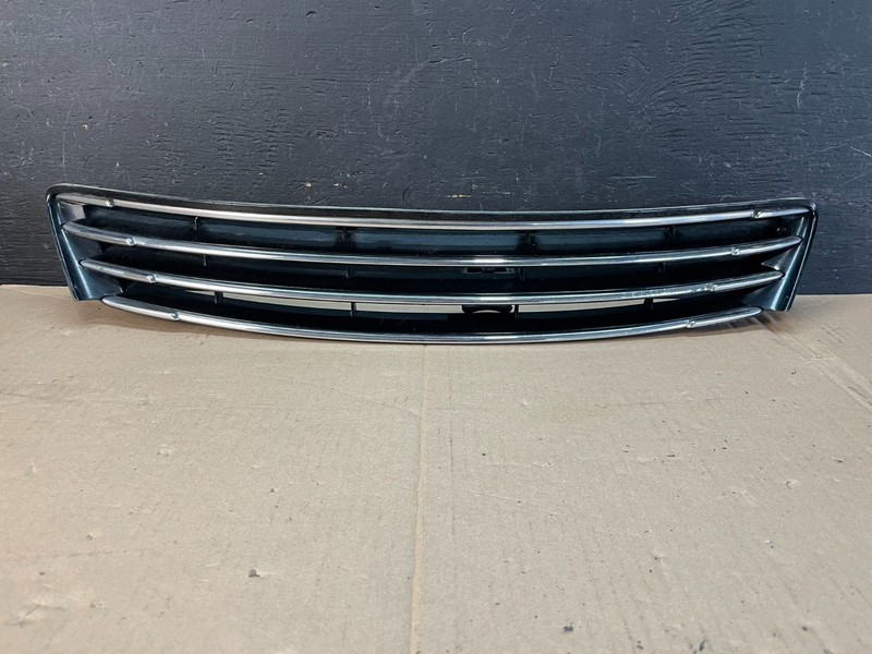 2002 to 2004 Lexus ES300 ES330 Front Upper Grill Grille OEM AD8407 DG