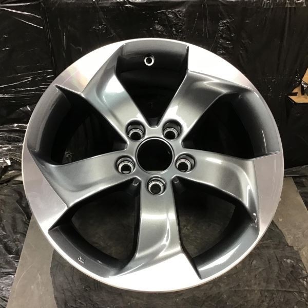 2016-2021 Honda HR-V 64075 B Wheel 17 x 7-1/2 Rim Charcoal Machined 42700T7WA61