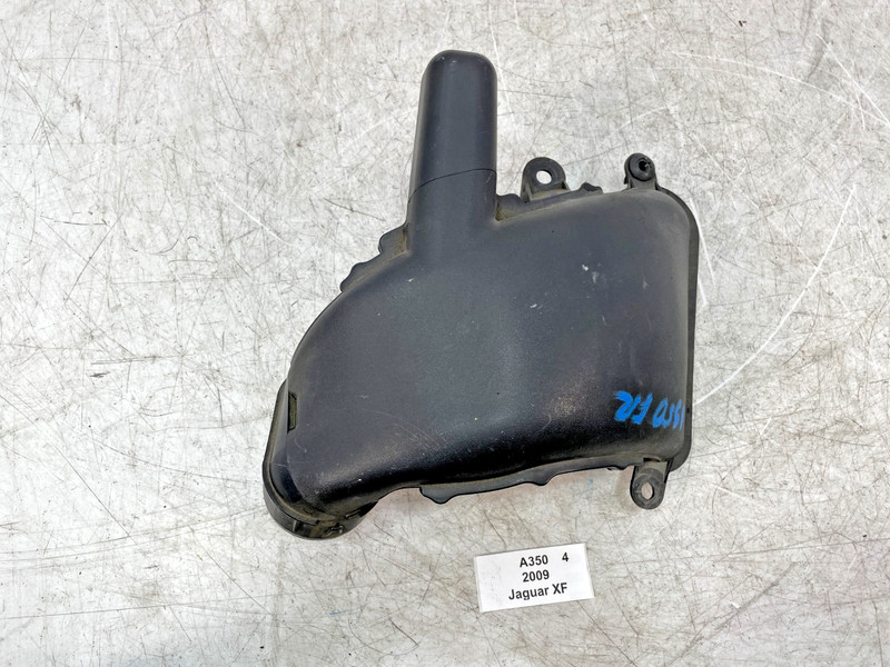β
2009-2010 OEM Jaguar XF Front Right Passenger Air Intake Duct Guide Tube