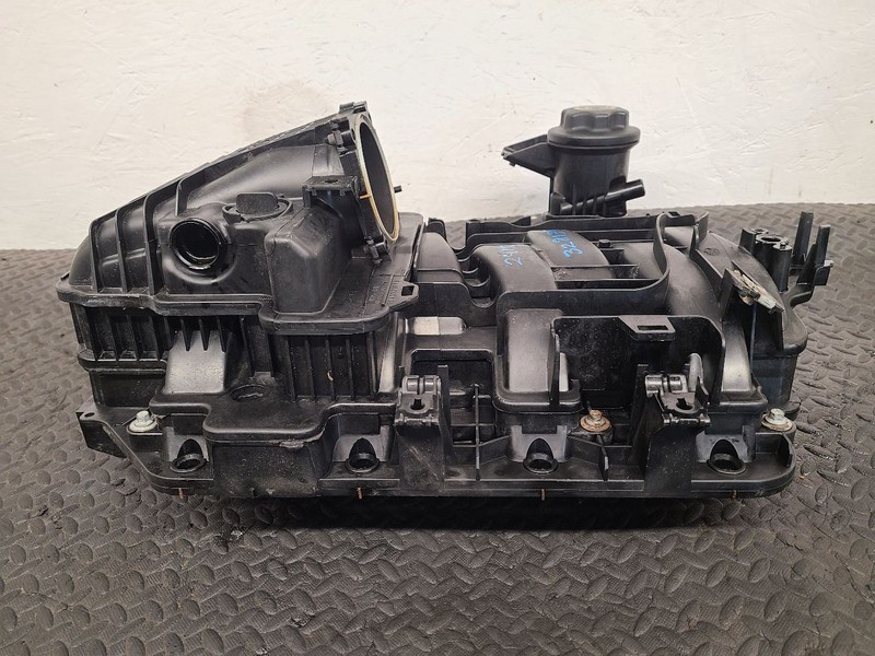 06-08 Dodge Ram 1500 5.7L Engine Intake Manifold OEM 05175896AB
