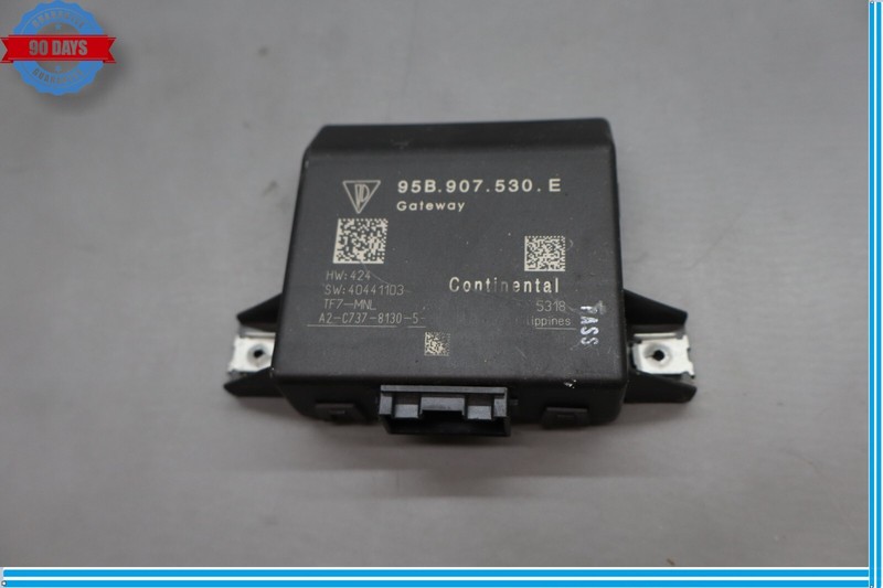 11-18 Porsche Cayenne Central Gateway Computer Control Module 95B907530E Oem