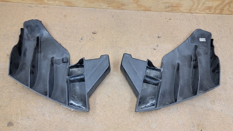 2014 2015 2016 2017 Maserati Ghibli Front Bumper Lower Brackets Set OEM