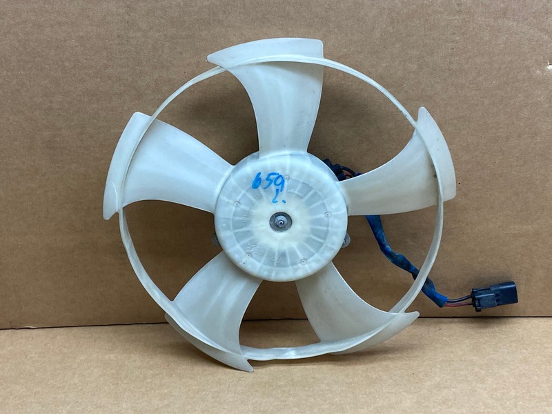 2016-2018 ACURA ILX LEFT AC CONDENSER COOLING FAN OEM LOT659