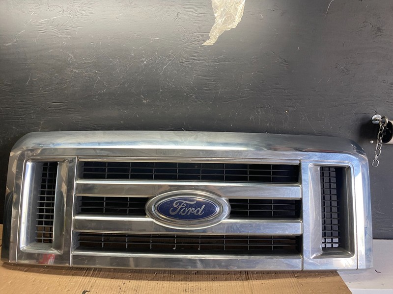 2008 to 2014 Ford Econoline E150 E250 Front Upper Chrome Grill Grille P8781 DG