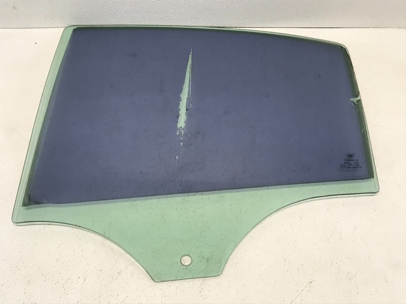 01-07 Mercedes W203 C230 C320 Rear Left LH Driver Window Glass OEM