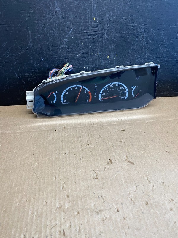 2000 to 2002 Toyota Avalon Cluster Gauge Speedometer AC6407 DG