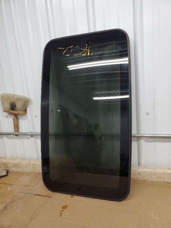 Roof Glass Fits 06-11 HHR 293432