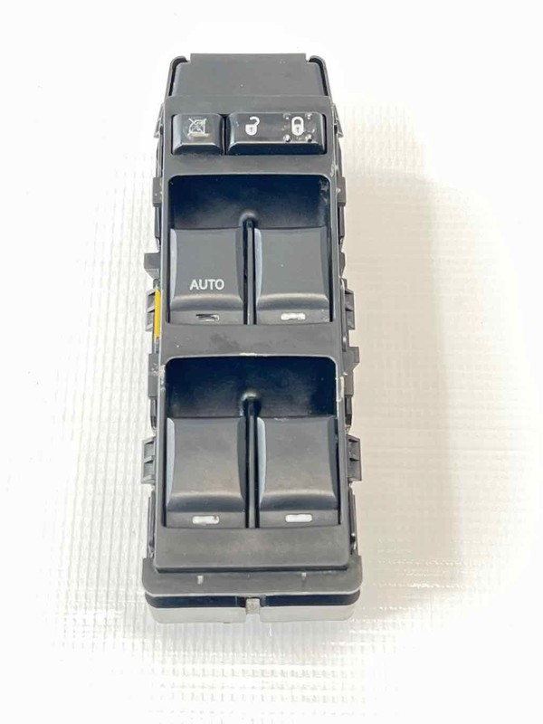 2007 Chrysler 300 LH Driver Power window Switch Light scratches 04602780AA