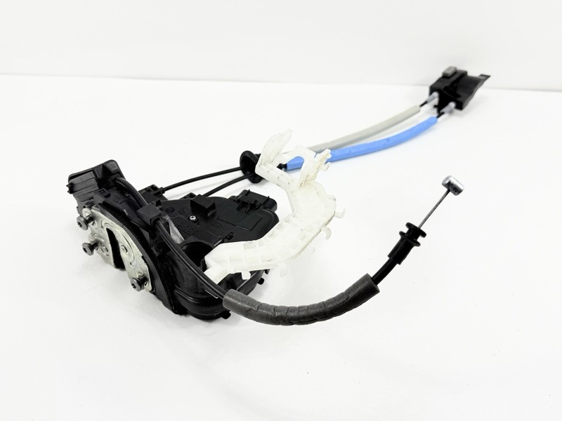 2015-2018 Kia Sedona Front LH Left Driver Door Lock Actuator OEM 81310-A9010