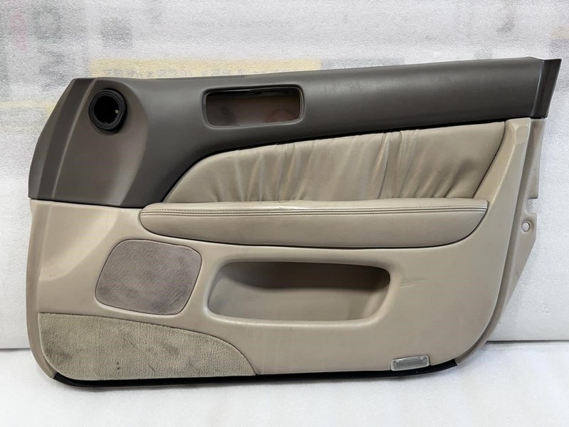 1998 1999 2000 LEXUS LS400 RIGHT PASSENGER SIDE FRONT DOOR TRIM PANEL BEIGE LF03