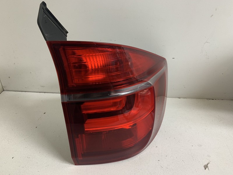 2011-2013 BMW X5 Right Passenger Tail Light Lamp Taillight Taillamp 7227792 Oem
