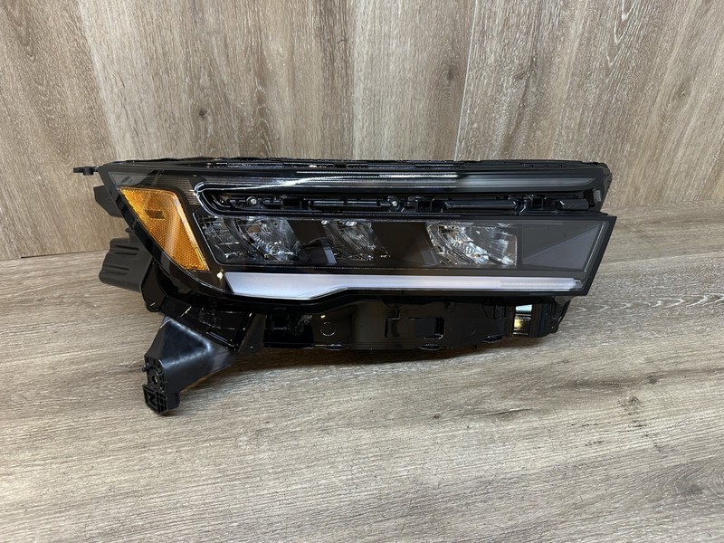 2023-2024 HONDA PILOTRHHEADLIGHT ASSY OEM