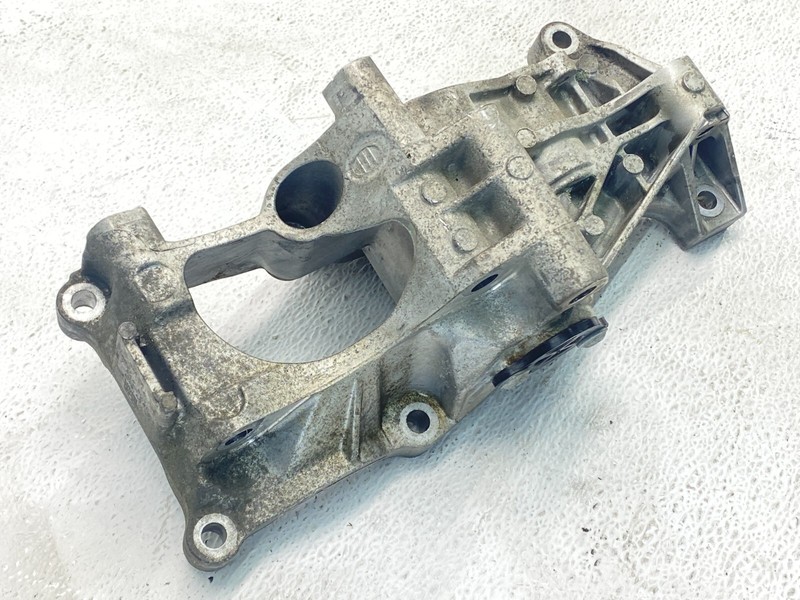 BMW G01 G20 G22 G30 330 430 530 X3 X4 B46 Engine Coolant Water Pump Support OEM✅