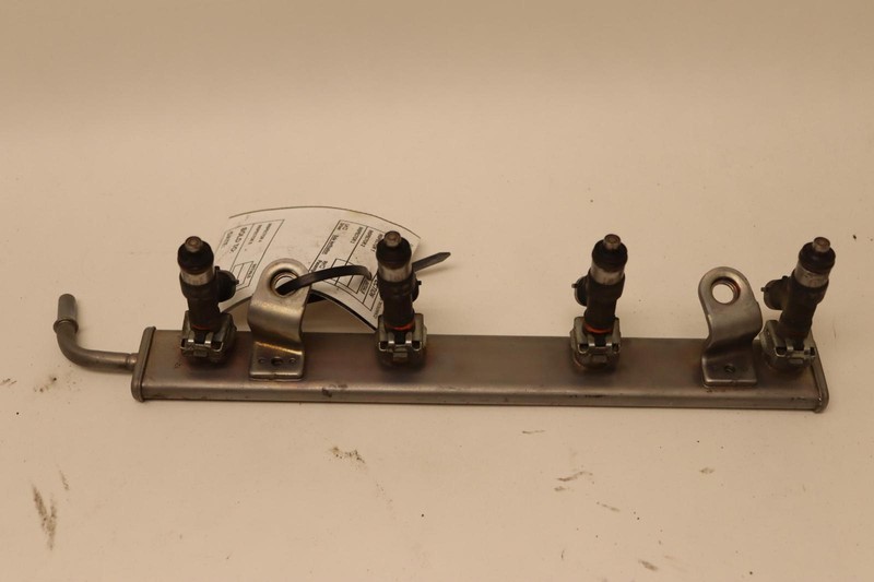 2018-2024 MITSUBISHI ECLIPSE CROSS 1.5L FUEL HIGH PRESSURE RAIL W/ INJECTORS OEM