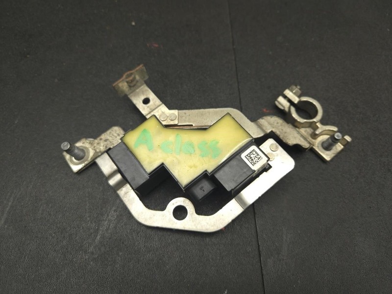 Battery Current Limiter 2018 Mercedes CLA250 2479067502 2014 2015 2016 - 2026