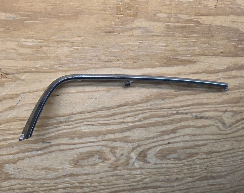 2021 22 2023 Hyundai Elantra Rear Left Lower Bumper Cover Molding 86697AA200 OEM