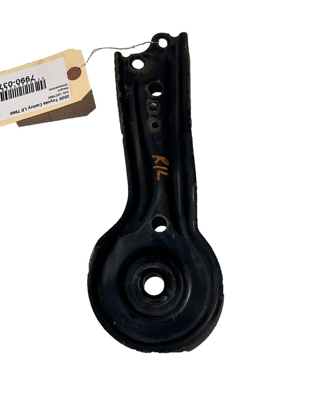 2018-23 TOYOTA CAMRY FWD REAR DRIVER SUBFRAME BRACE MOUNT BRACKET SUPPORT OEM