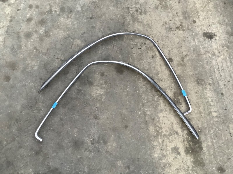 90-93 Honda Accord 4DR LX EX L+R Rear Glass Molding OEM